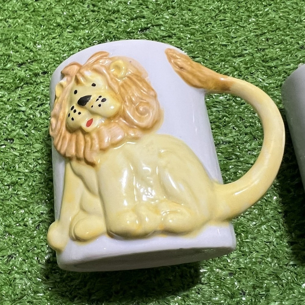3 inch Vintage 3D Children's Ceramic Zoo Lion Jungle Animal Mug Cup White Yellow